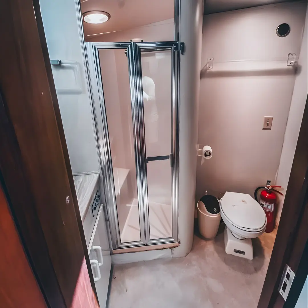 big thunder bathroom