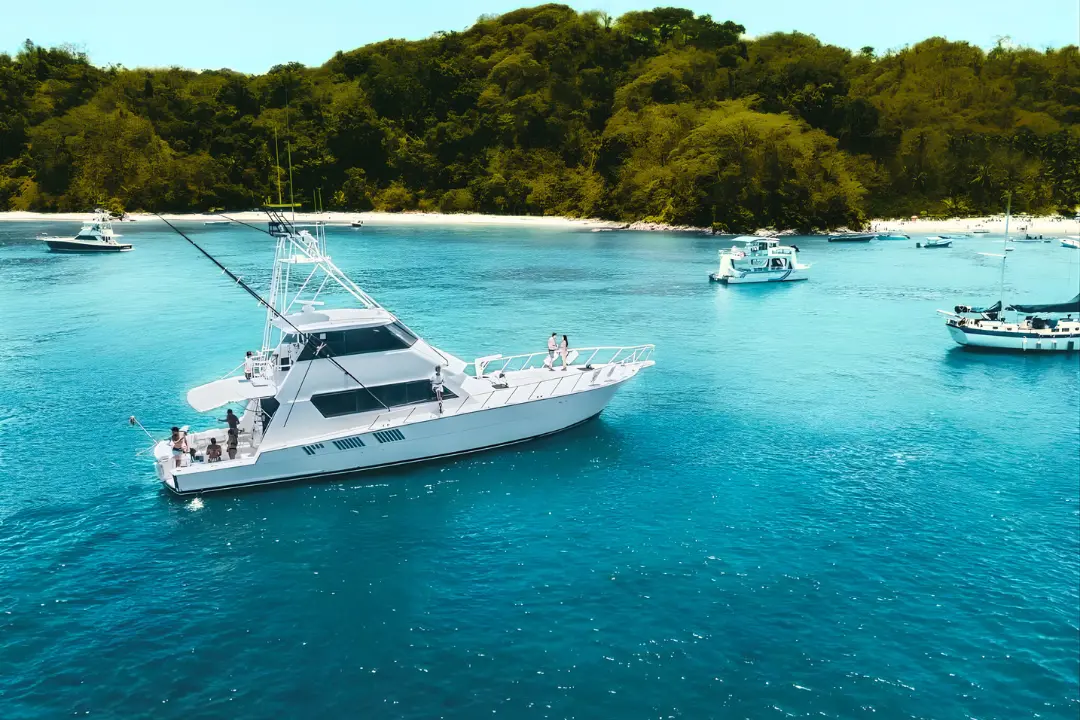 Yachts big thunder